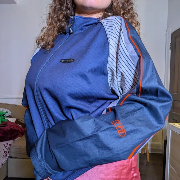 Vintage Windbreaker Blue and Gray Zip-Up Jacket - Picture 2 of 7